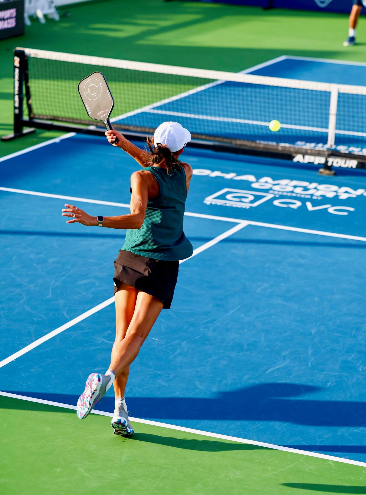 Sabrina Guillebeaux Makes Senior Pro Debut with Bronze Medal